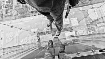 China real estate drops for fifth month