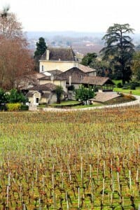 China-buys-French-wine-chateau