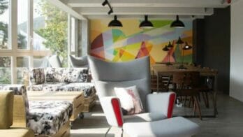 Mojo-Nomad-Common-Room