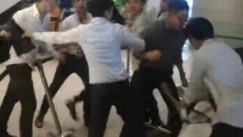 HK real estate agents brawling IFC