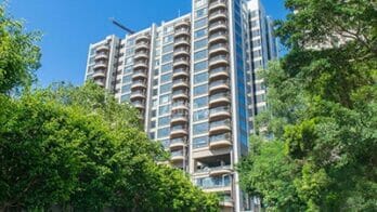 8 Deep Water Bay Drive