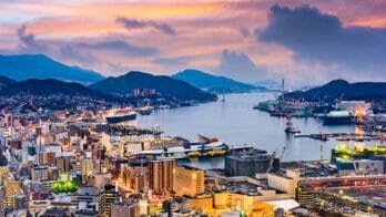 nagasaki-night-view-iStock-668084118-1024x600