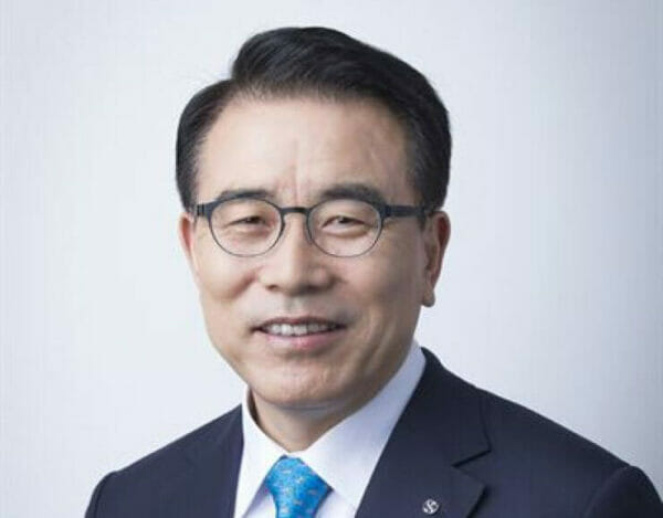 Shinhan Cho Yong-byoung 