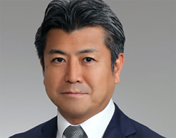 Ryuta Takeuchi of JLL