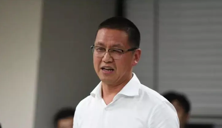 Dexin China chairman Hu Yiping