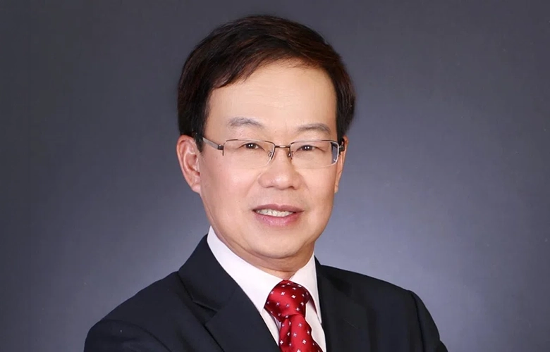 Metro Holdings CEO Yip Hoong Mun