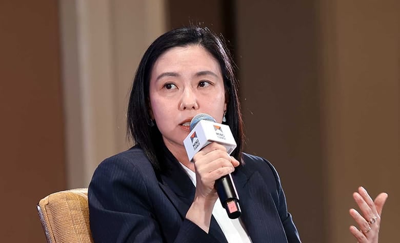 Ellen Ng Warburg