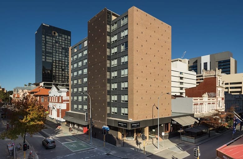 Pensione-Hotel- Perth